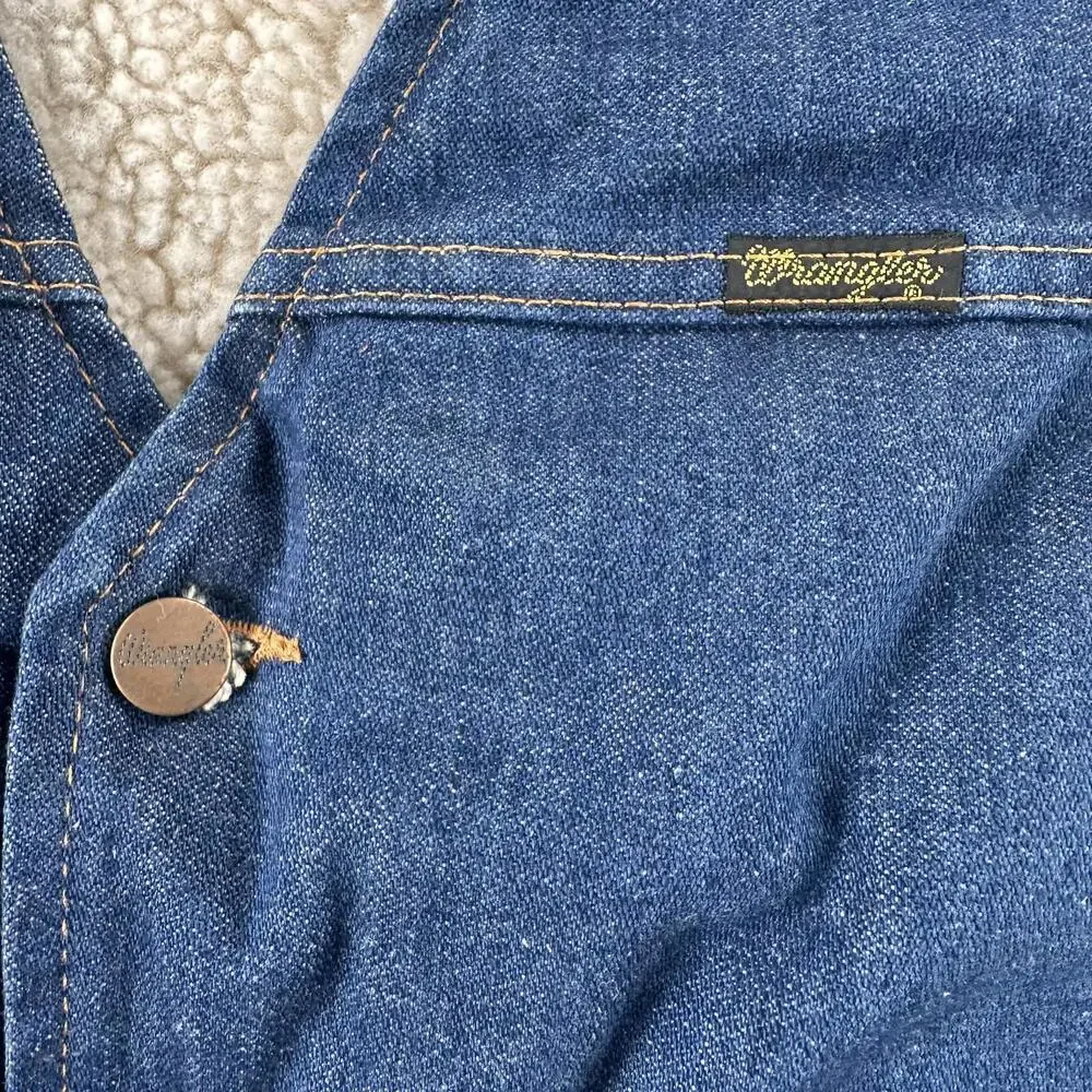 VTG Wrangler Denim Vest Womens Large Mens Small Dark Wash Sherpa Lined Western - Picture 2 of 7